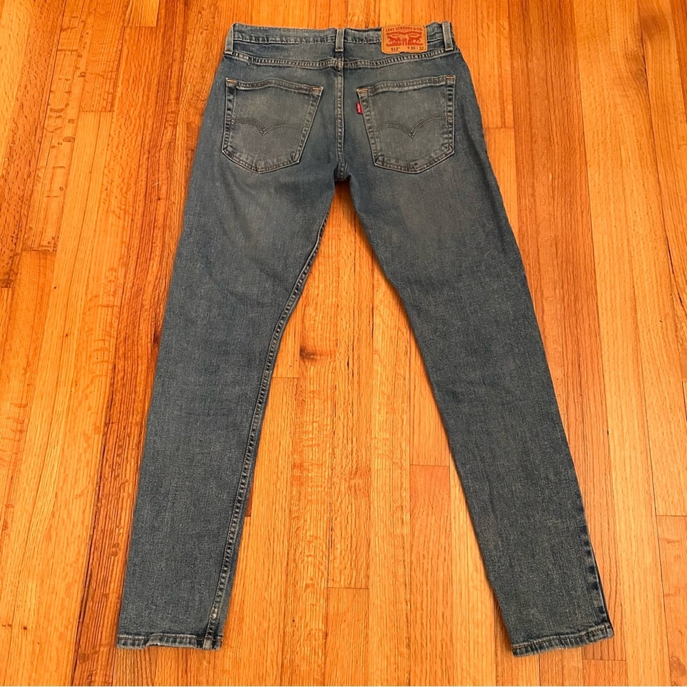 Levi's 512 Slim Taper fit jeans in a men's size 30x32 (g8)